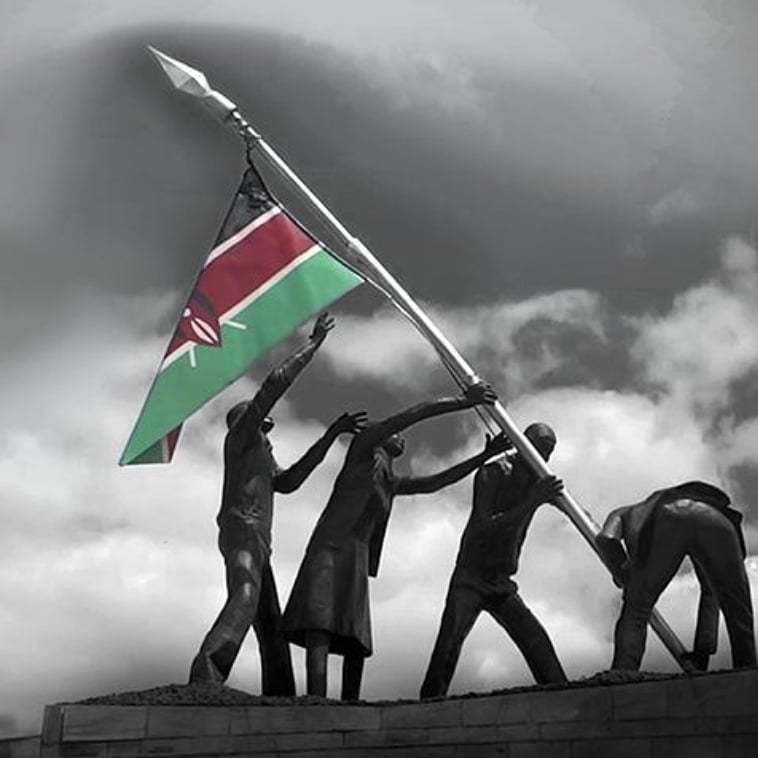 BazengaaKE's tweet photo. President Uhuru Kenyattain short said #OverToYouKDF to ensure our territorial integrity is adhered to. No pirate or terrorist will be condoned.
KENYA is for #NotAnInchLess, not an inch more.
#HappyMashujaaDay2021

#MashujaaInKirinyaga 
#MashujaaDay2021 https://t.co/jcT9UxUDnk