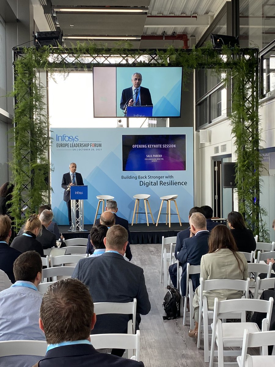 Navin_Rammohan's tweet photo. Starting off with Analysts and Advisors at the @InfosysEurope Leadership Forum. Discussions around @Infosys focus in Europe, large deals, digital transformation, ESG #Infosys #EuropeLeadershipForum https://t.co/KrR58E1DJv