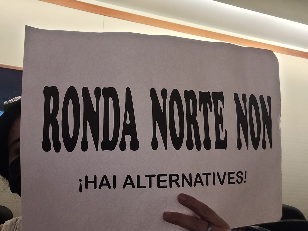 QiMomo21's tweet image. #HA ALTERNATIVAS
#RONDANORTEOVIEDONO
#IESLA FLORIDAOVIEDOSI
#RECINTOFERIALOVIEDONO