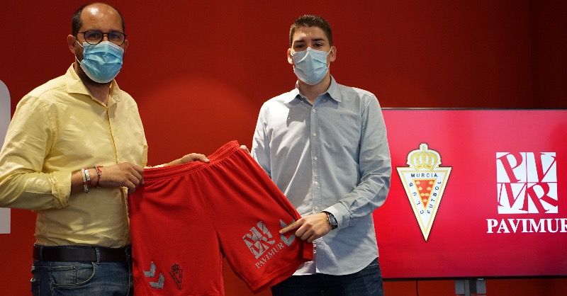 realmurciacfsad's tweet photo. #Empresa | PAVIMUR con el #RealMurciaCF en sus entrenamientos.

@realmurciacfsad 🤝 #Pavimur