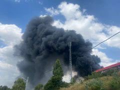 Capital of Tigrai is again hit by airstrike! The air strike didn’t target military camp or military leaders..NO NO…it targeted civilians and political leaders. 

No warnings given to civilians to evacuate the targeted area!