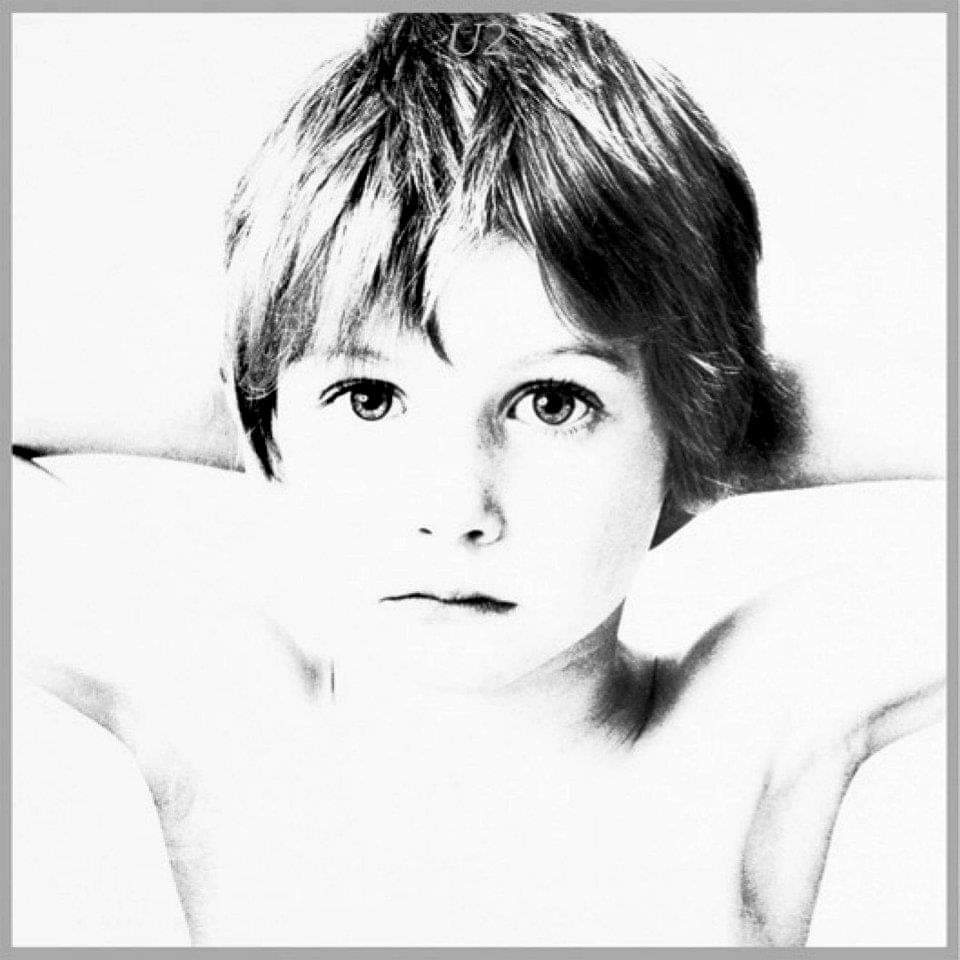u2peru's tweet photo. BOY, el primer larga duración de nuestros muchachos, hoy está de aniversario (20/10/80)!!! A celebrar como se debe!!!
#U2 #Boy #U2Boy #U2history #efemerides #IWillFollow #OutOfControl @U2 https://t.co/uDFBEmv6Sz