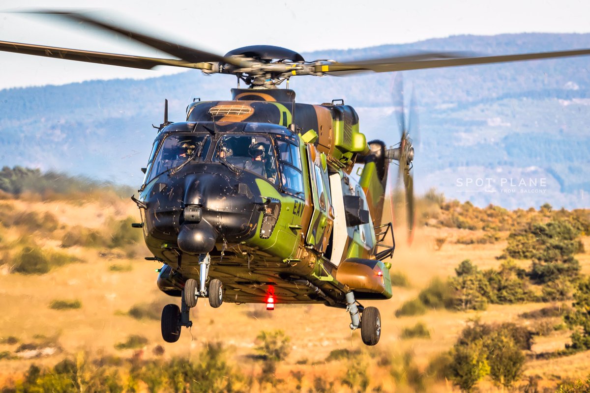 thomas_pgh's tweet photo. #Baccarat2021 kicking-off last sunday at Millau-Larzac airfield. French and Spanish Army are both taking part to the exercise with a large variety of aircraft such as #AS532 #Cougar #EC665 #Tigre &amp; #NH90 🇫🇷🇪🇸

@armeedeterre @EjercitoTierra @4e_BAC @1erRHC @CDC3RHC @5eRHC #FAMET https://t.co/qULkOCGaUb