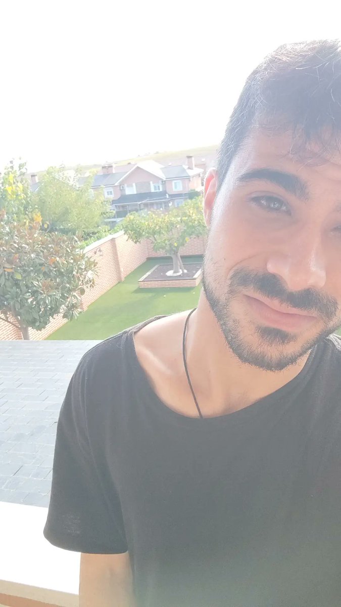 zenikal94's tweet photo. Buenas tardess https://t.co/YS2RrbSGEm