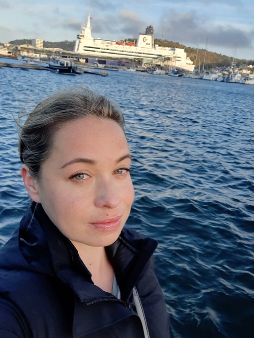 #Norway #Selfies #naturallighting #unretoched https://t.co/HwqV9wKEOL<a href="/tag/norway"class="tags">#Norway</a><a href="/tag/selfies"class="tags">#Selfies</a><a href="/tag/naturallighting"class="tags">#naturallighting</a><a href="/tag/unretoched"class="tags">#unretoched</a>