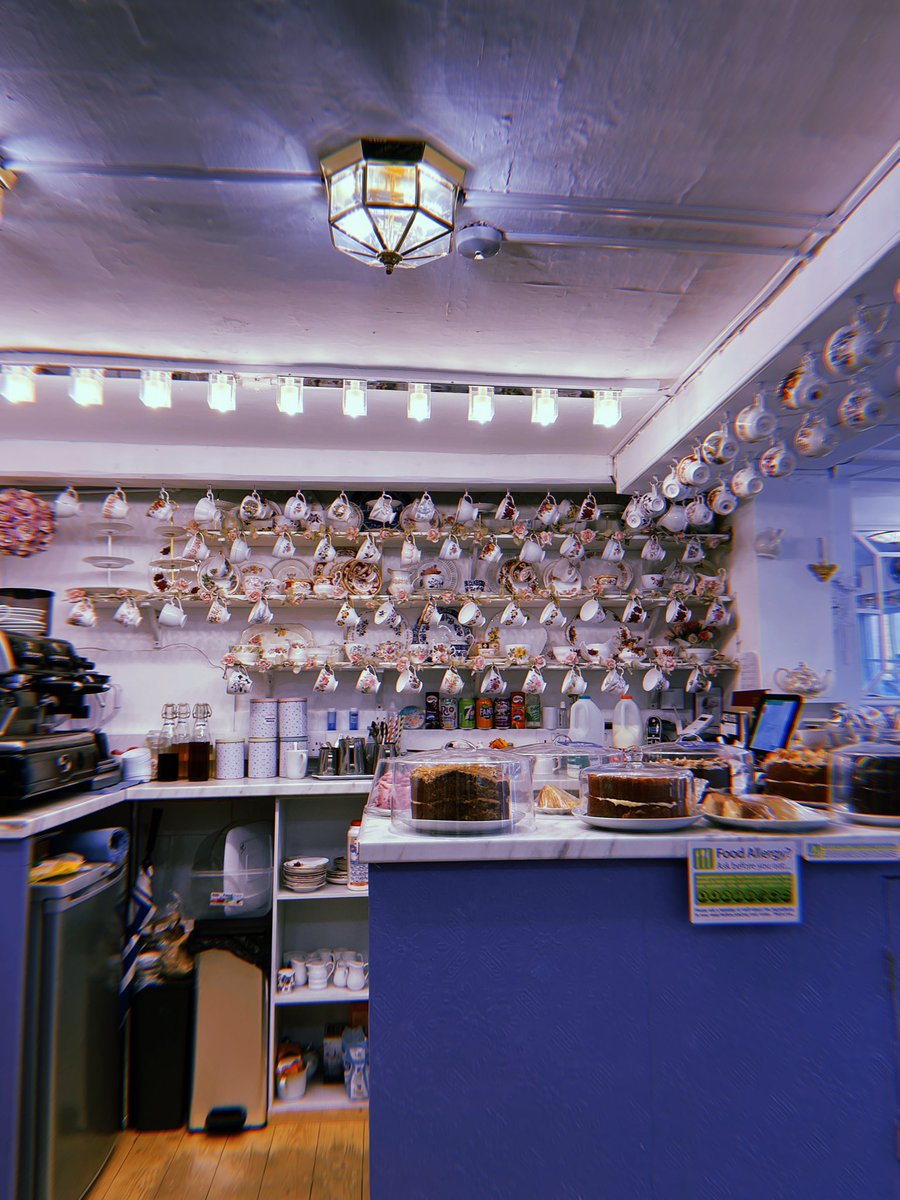 Here’s to the ladies who lunch…💙