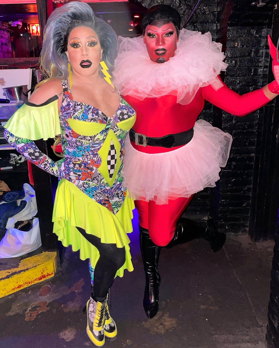 TheVWilliams's tweet photo. Double Trouble Awaits with @Mizjade_Davon
๐๐๐๐
Canโt wait to tear up scene with you again sis! โค๏ธโค๏ธโค๏ธโค๏ธ
Outfit: @Indiaferrah @SavannahFJames
#victoriawilliams #fishbitch #dragnyc #nycdragqueen https://t.co/OfbwajoaDk