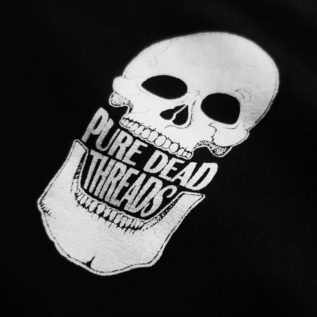 puredeadthreads tweet picture