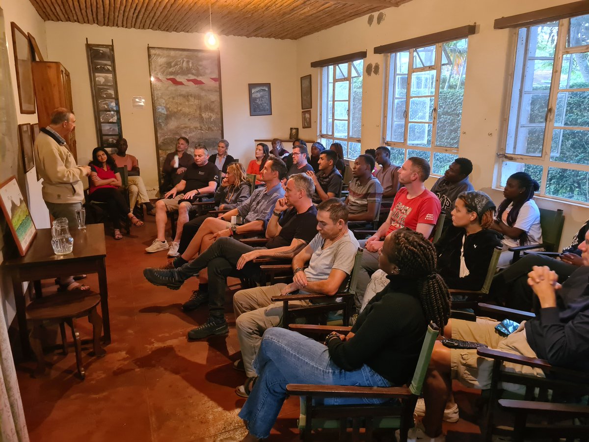 sauti_kuu's tweet photo. The Big Climb Kicked-off officially! Climbers at their final brief before they start their trek.
@aumaobama @sautikuu @climb_big
#SupportTheBigClimb #Kilimanjaro #VaccineJustice https://t.co/H0e4e7bu5H
