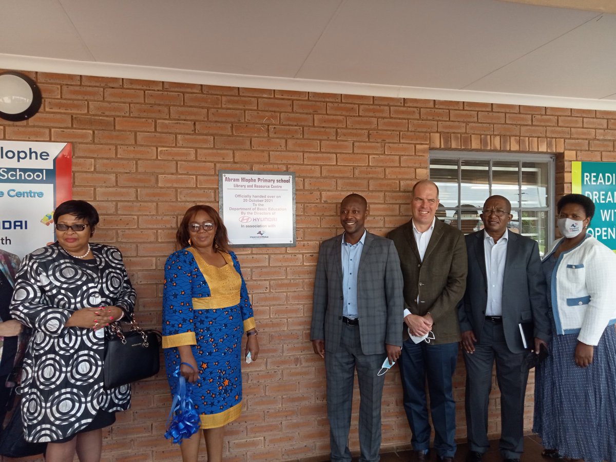 ukhambatrust's tweet photo. Hyundai library no 9 handed over to Abram Hlophe primary school in Katlehong.
"A reading nation is a winning nation"
Congratulations 🎆
@HyundaiSA @Imperial_Logist @EducationGP1 @DBE_SA https://t.co/IdYbjyInpB