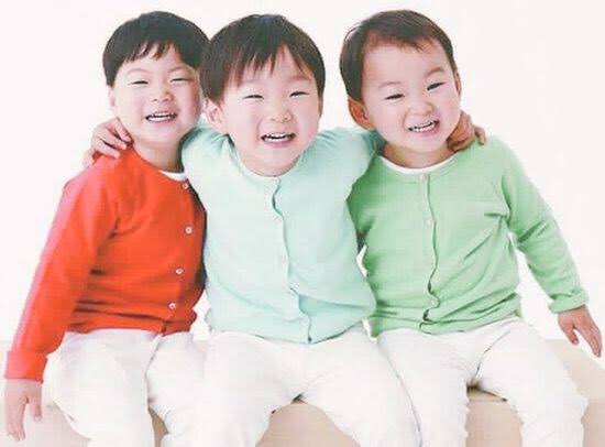 withtriplets's tweet photo. From this to this 💗 #songtriples https://t.co/WRAoqhQBxk