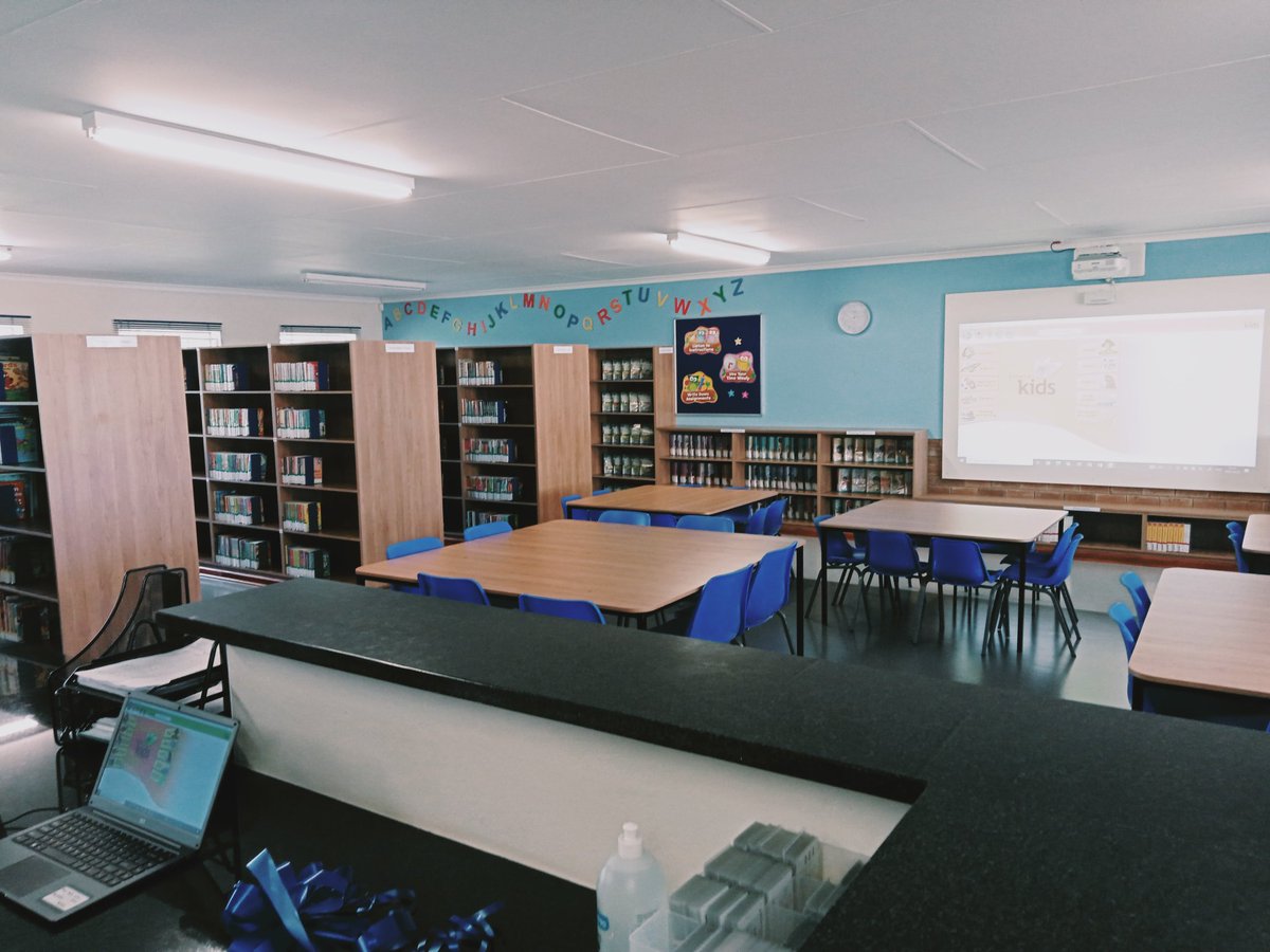 ukhambatrust's tweet photo. Hyundai library no 9 handed over to Abram Hlophe primary school in Katlehong.
"A reading nation is a winning nation"
Congratulations 🎆
@HyundaiSA @Imperial_Logist @EducationGP1 @DBE_SA https://t.co/IdYbjyInpB