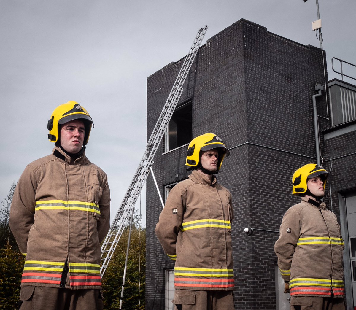 SteveAir_'s tweet photo. Day 13 was branded as “click” day opened by a squad run &amp; paired casualty drag competition - the squad clicked with ladders - confined pitches. Effort - high intensity - and determination all day. 

@NlandFRS @N_landCouncil #firefighter #fire #rescue #northumberland #training https://t.co/uPGdS1ke4e