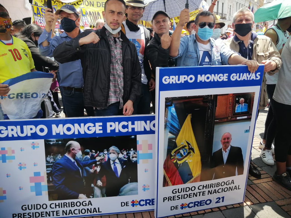 CREOEcuador's tweet photo. Pichincha, Guayas, Zamora Chinchipe, Nabon presentes en la Plaza Grande de Quito en defensa de la democracia https://t.co/CLvTL6zROl