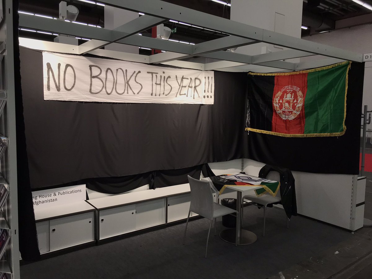 Labeshka's tweet photo. Afghanistan Booth in Frankfurt Book Fair 2021 - No comment

غرفه‌ی افغانستان در نمایشگاه بین‌المللی کتاب فرانکفورت ۲۰۲۱ https://t.co/NLZU37z8nt