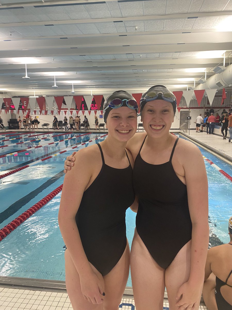 We had a AWESOME meet last night! Congrats to Mia and Amy for swimmer of the meet!🤎🦅