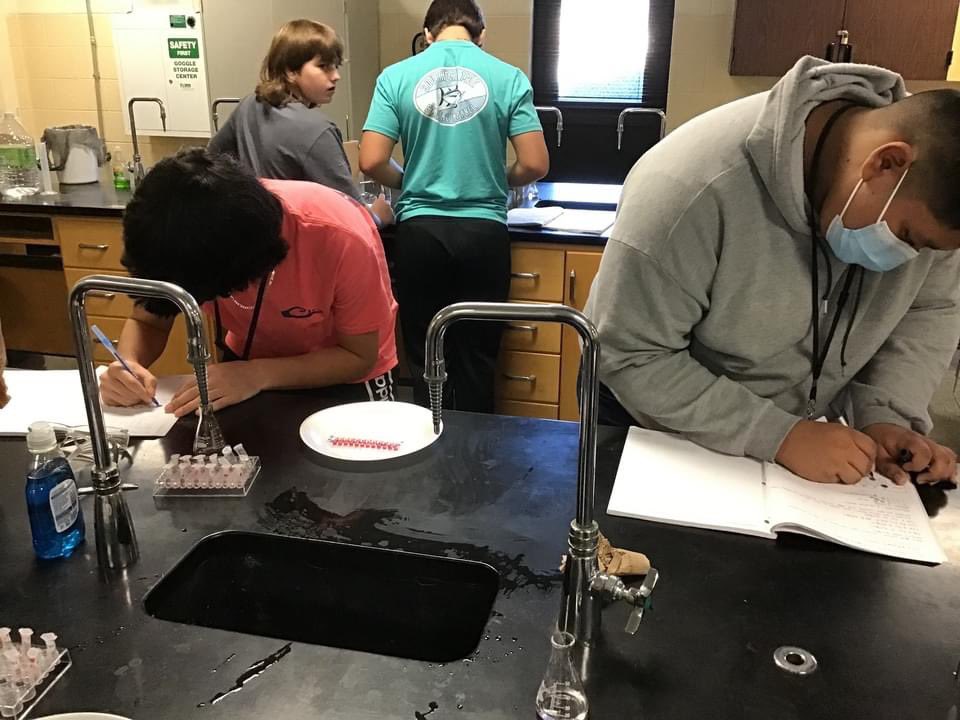 DrMarlonThomas's tweet photo. More blood testing in Biomedical! We narrowed down our suspect list by analyzing which ABO blood groups matched the blood found at our Anna Garcia crime scene! @DCSD_SC @LHS_SilverFoxes https://t.co/2Gs3mSnCSe