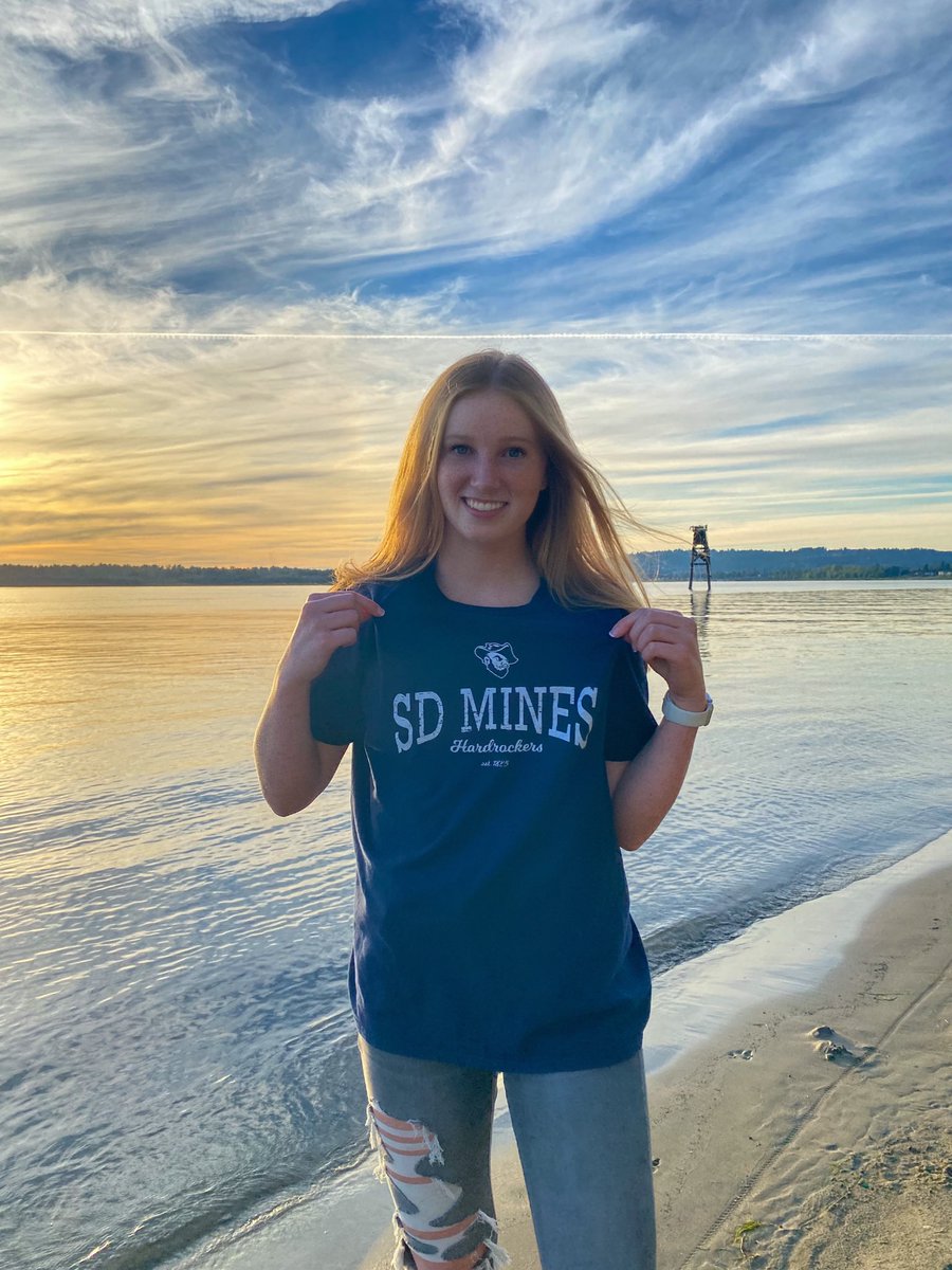 Savea_Mansfield's tweet photo. Super blessed and excited to announce my commitment to continue my education and basketball career at South Dakota School of Mines and Technology!🏀 https://t.co/d4Bf6ivhNC