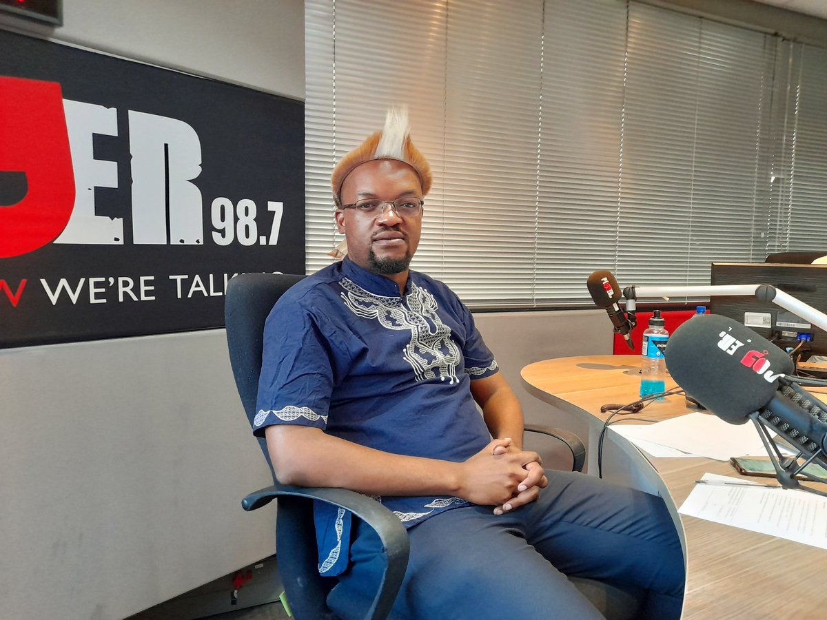 Powerfm987's tweet photo. It's Business time...

Welcome to the Monday edition of #POWERBusiness with @CoruscaKhaya until 20:00.

#POWERBusiness is proudly brought to you by @AbsaSouthAfrica.

Get in touch:
☎️: 0861 987 000
📲: 083 303 7093 

Live stream: https://t.co/9o64WETeaR https://t.co/lENHD7X1pY