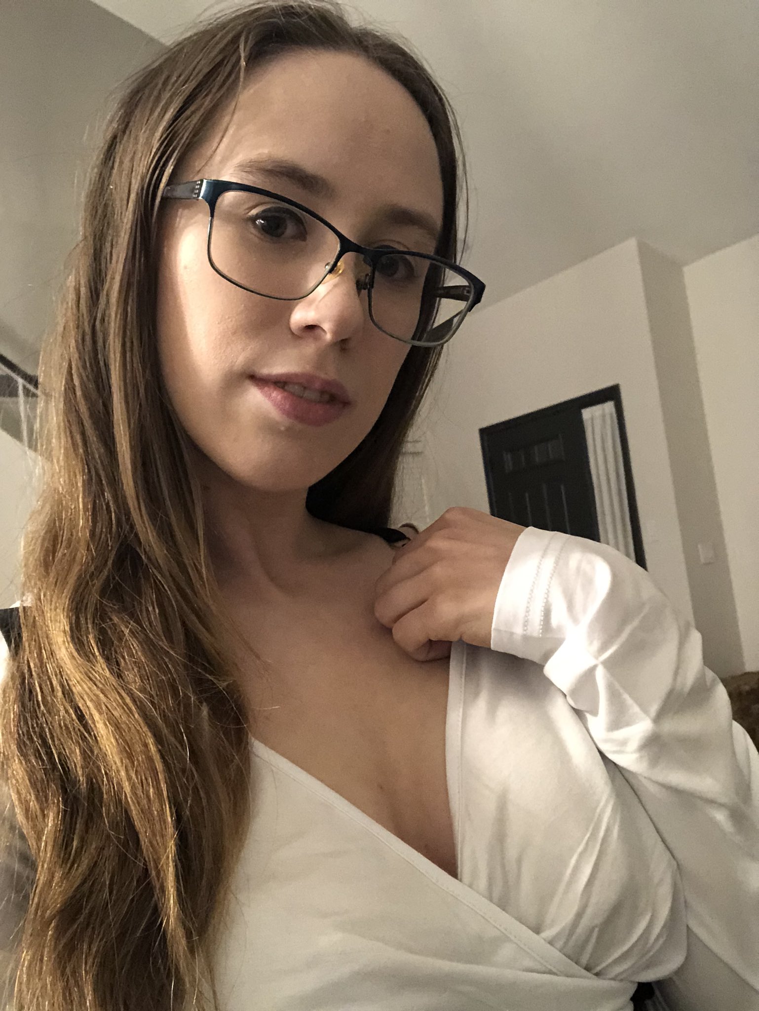 Jackie Hoff on Twitter: "I think Twitter’s mad at me for reposting so