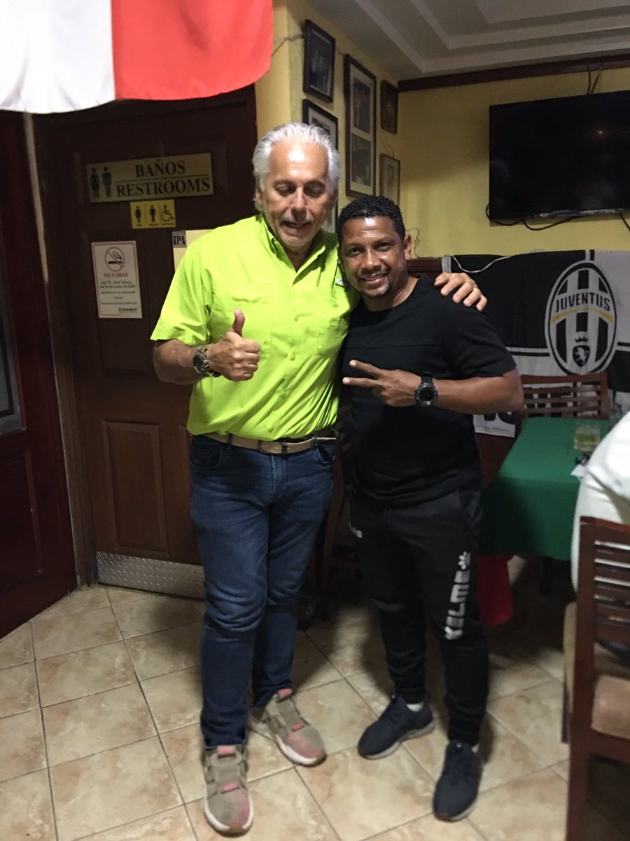20Jaugusto's tweet photo. Gracias a @brunotambu20 por sus atenciones ayer en la reunión de la @liga40lnv que arranca este Viernes 22 octubre en el Estadio Los Milagros en la Ciudad de Chitre. https://t.co/dORfMEaS5E