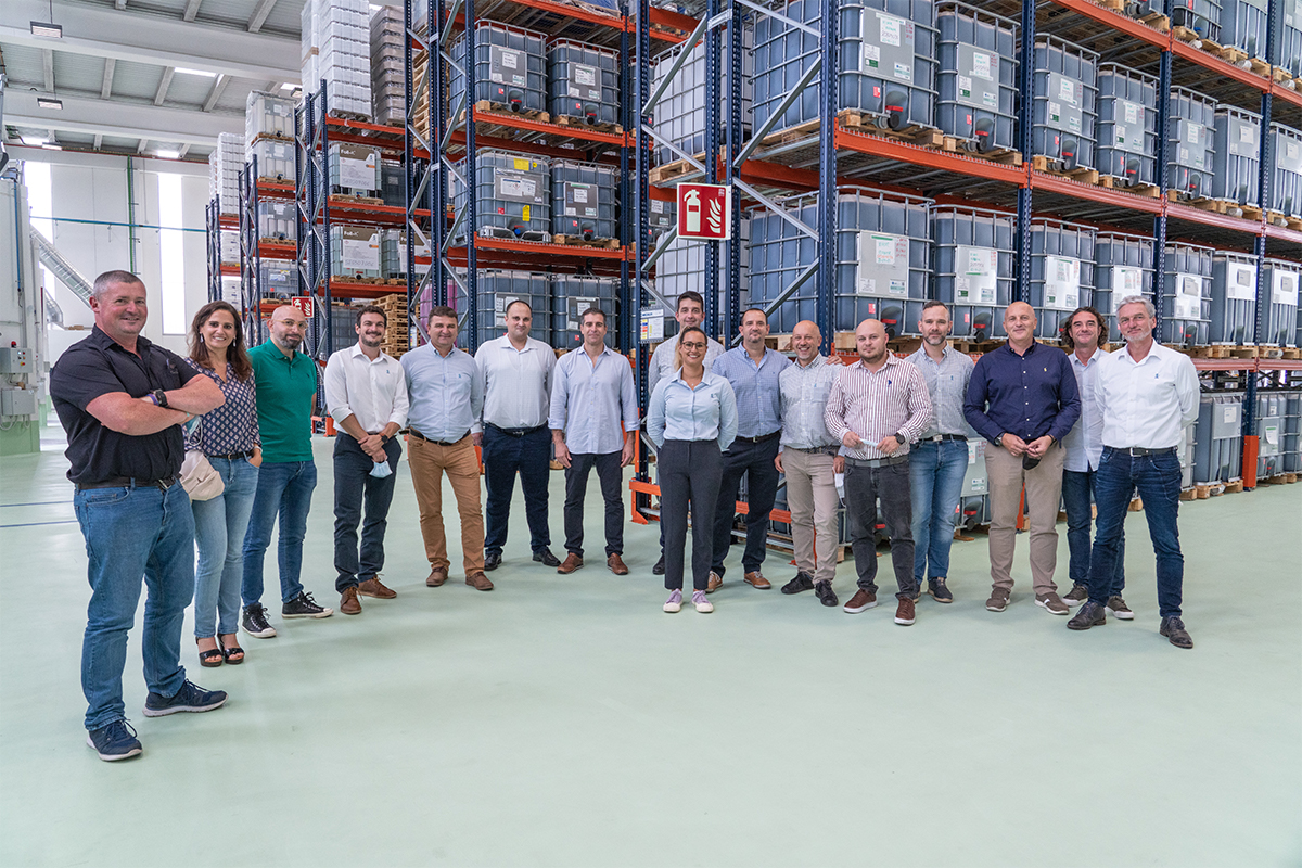 StollerEurope's tweet photo. 🏢This week we have received in Stoller Europe to our Area Managers along with some Technical &amp; Sales Responsible of the company, not only to be in our new headquarters located in Spain, but also to work on the new strategies to be developed in 2022.

#ThisIsStoller #ThisIsPeople https://t.co/LFOBubi2Fz