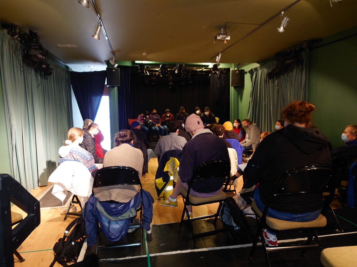 #Zapatistas in discussion with Dublin #housing activists this morning. 

What can we learn from each other's struggles?

How can we make another world, beyond the rule of capital?