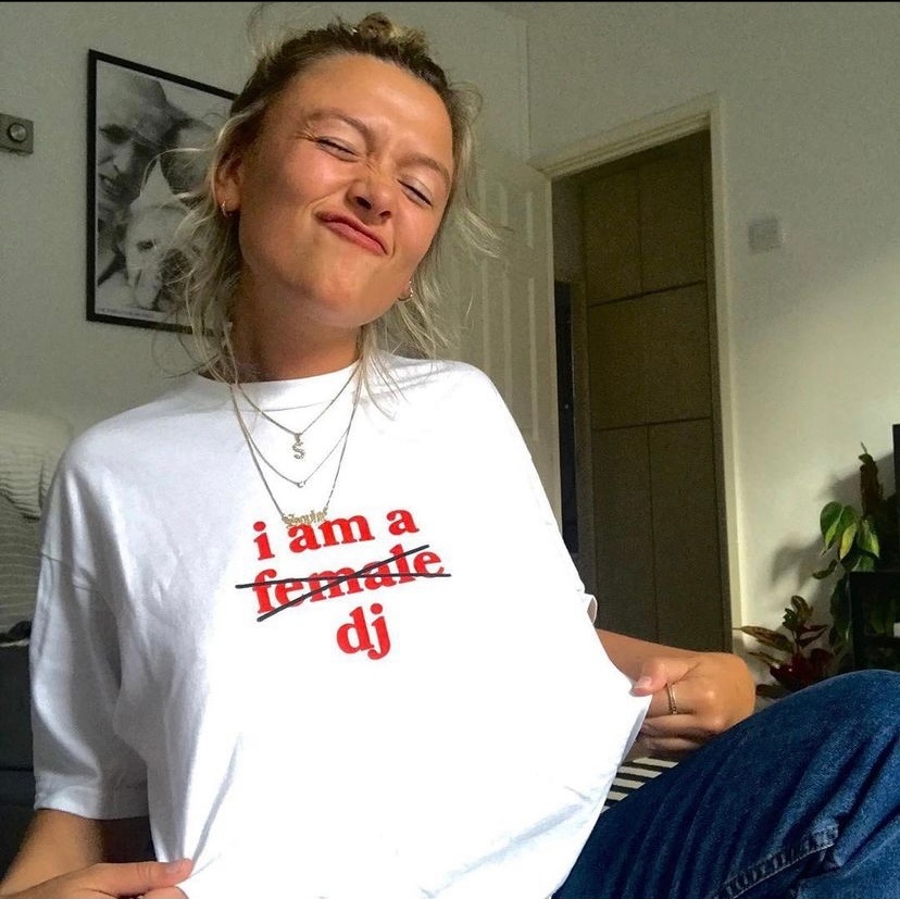 foundation.fm tweet media