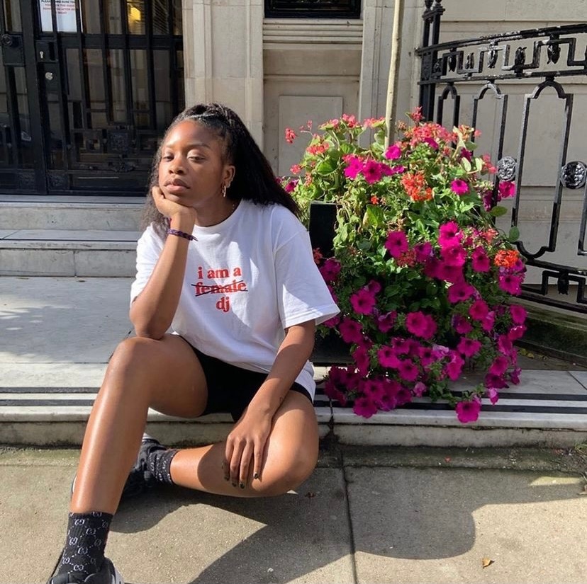 foundation.fm tweet media