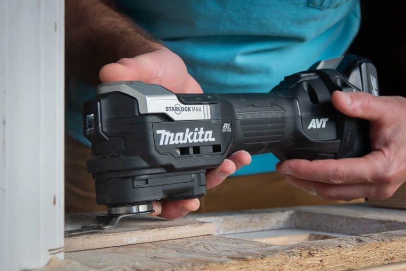 ProToolReviews's tweet photo. Move over, Fein, there's a new vibration control sheriff in town, and it's wearing an AVT badge from Makita!
https://t.co/cMxX543Iox
#makita #makitatools #ptrmak21 #oscillatingtool #powertools #remodeling https://t.co/8cYL6s6QoI