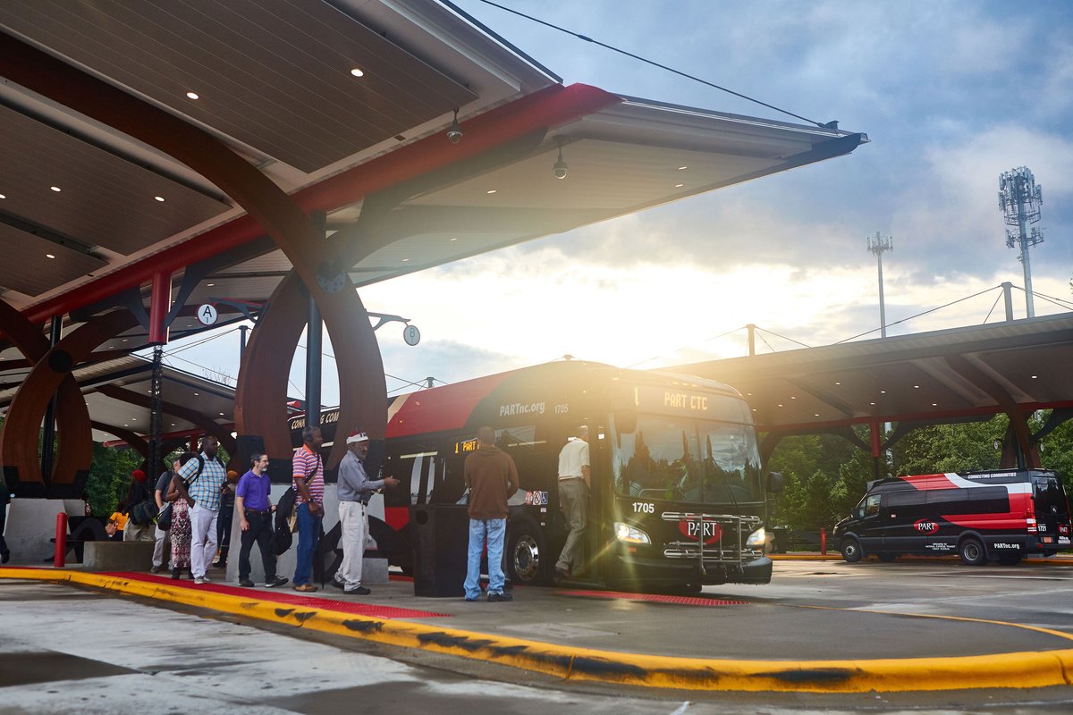 PARTNC's tweet image. Wednesday💭Wisdom 

“Remember that happiness is a way of travel, not a destination”

~Roy M. Goodman