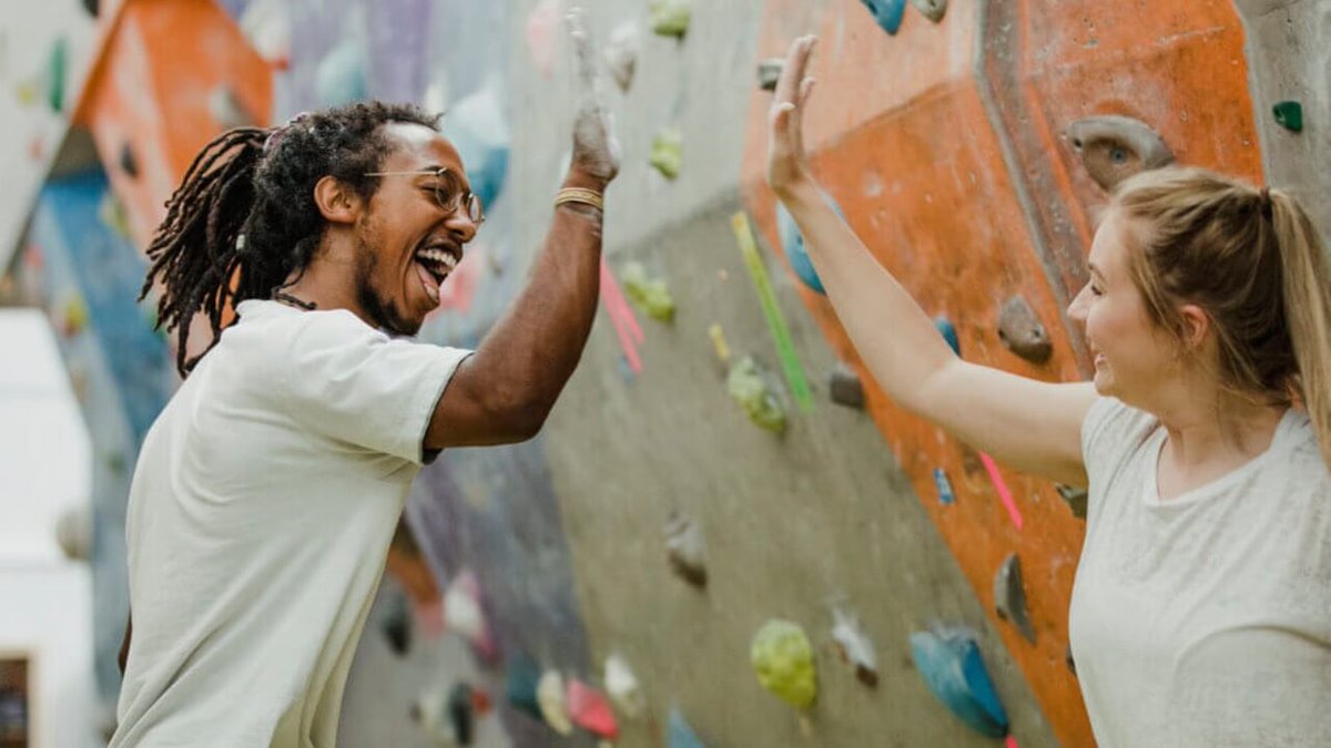 Wir leben DevOps. Crossfunktionale Teams sind nicht nur gut für unsere Kunden der systemrelevanten Branchen, sondern auch für uns als EWERKer. Danke an Autor Matthias Dietz. #devops #devoteam #ewerk #devop #developers #operations #itteam
hubs.la/H0ZKxPB0