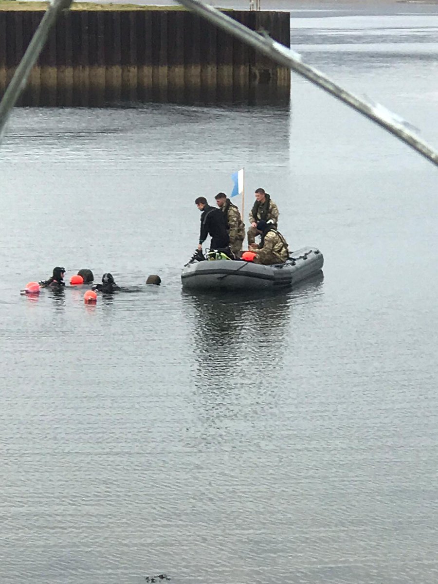 Kinloss_Bks's tweet photo. Moray Firth Diving Exercise – Austere Crusader.  39 Engr Regt Dive Team, working with the REME Recovery mechanics, recovered a sunken vehicle from a port in preparation for a ship to shore pipeline being laid later in the week.
@Proud_Sappers
@ASengaged
@Army_Engagement https://t.co/5up4zci6Zl