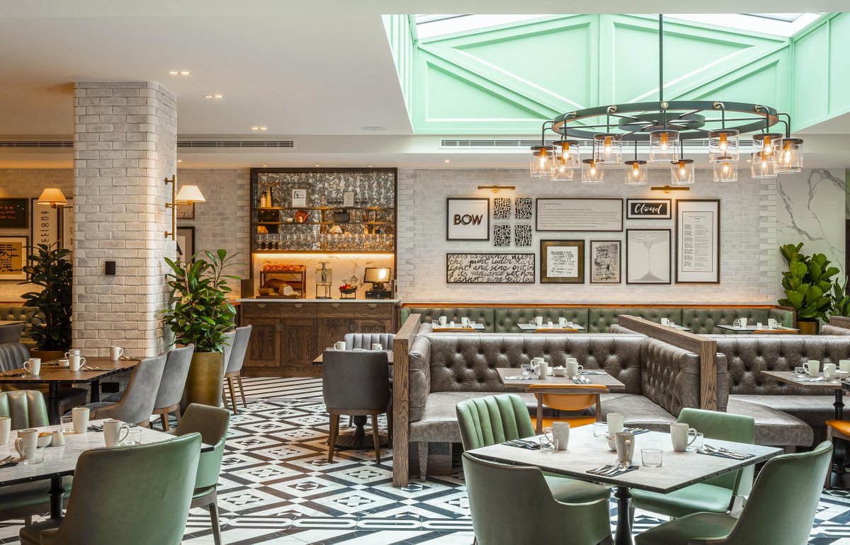 Art meets academia at this quirky new Cambridge hotel - <a href="/cathywinston/">Cathy Winston</a> checks in to <a href="/TheFellowsHouse/">The Fellows House</a> tinyurl.com/ygsxur94 <a href="/visitcambridge/">visitcambridge</a> #curiocollection