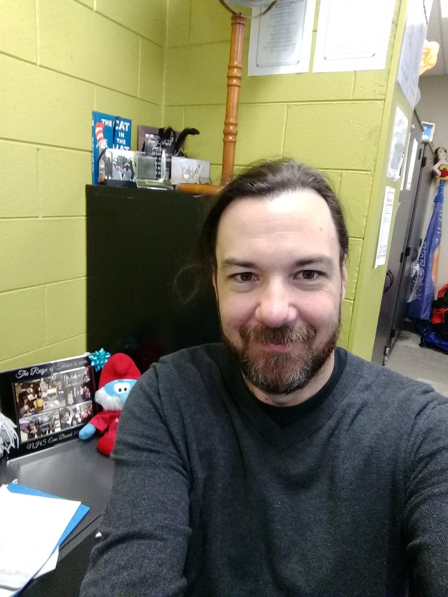 studiouslicks's tweet photo. #apwhchallenge Channel your inner tech mogul and do a wiki-review (search a topic you're studying on Wikipedia and then read random linked articles) #studiouslicks #wikismurfing https://t.co/yYcI72wvsN