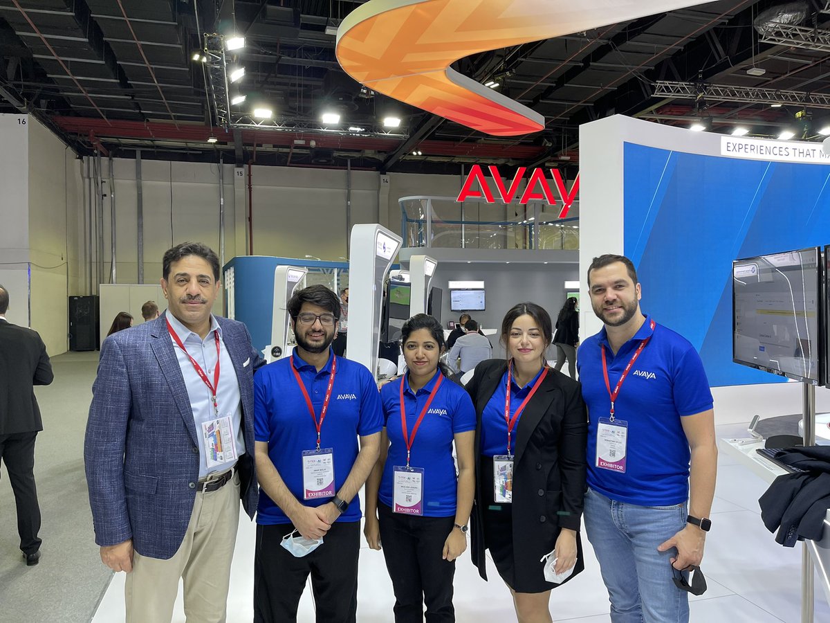 With the amazing #AvayaExperienceBuilders at #GITEX2021 <a href="/paolachaaya/">Paola Chaaya</a> <a href="/Ahmaddorra6/">Ahmad dorra</a> @AnjuAnnJ