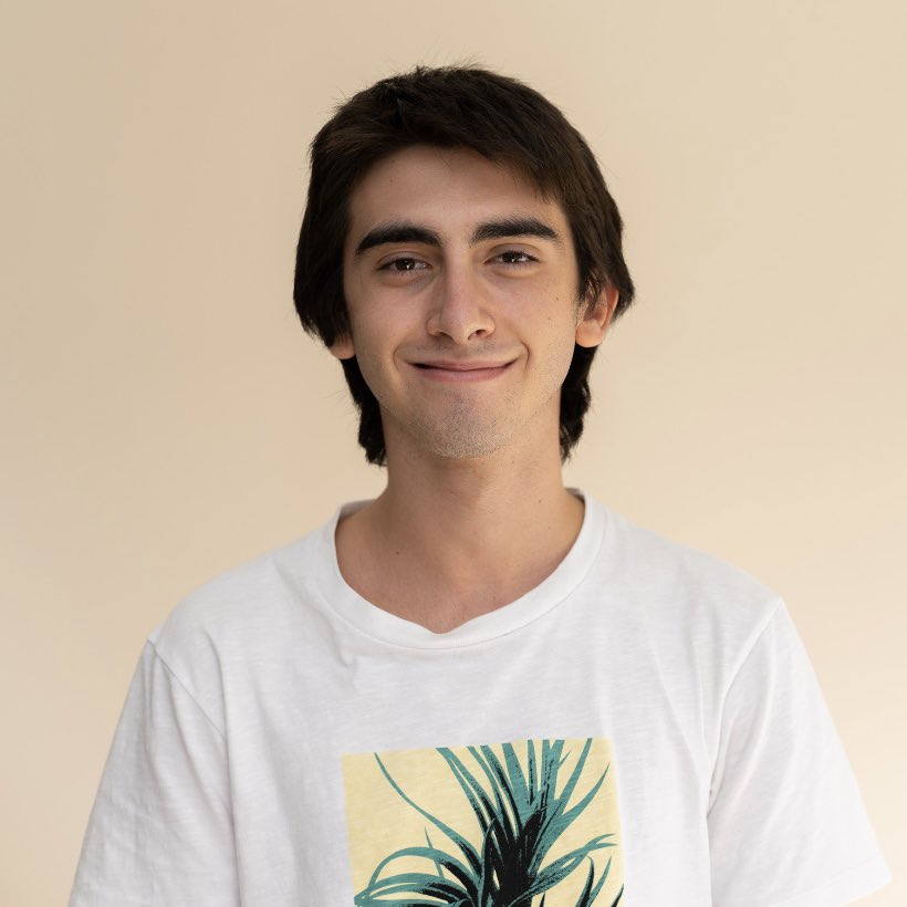 escuelassj's tweet photo. #SomosUnaSj #femescola 

#FP 
🎉Enhorabuena Luís Rus Monforte #2E2
por conseguir la Beca @EUErasmusPlus “Boomerang” .
Desde hoy está 10 días en Grecia, junto a 40 estudiantes europeos realizando actividades sobre #empleabilidadJuvenil

#ErasmusInSchool 

#atreveTE
#atreveixTE https://t.co/5JSiTtvQAT