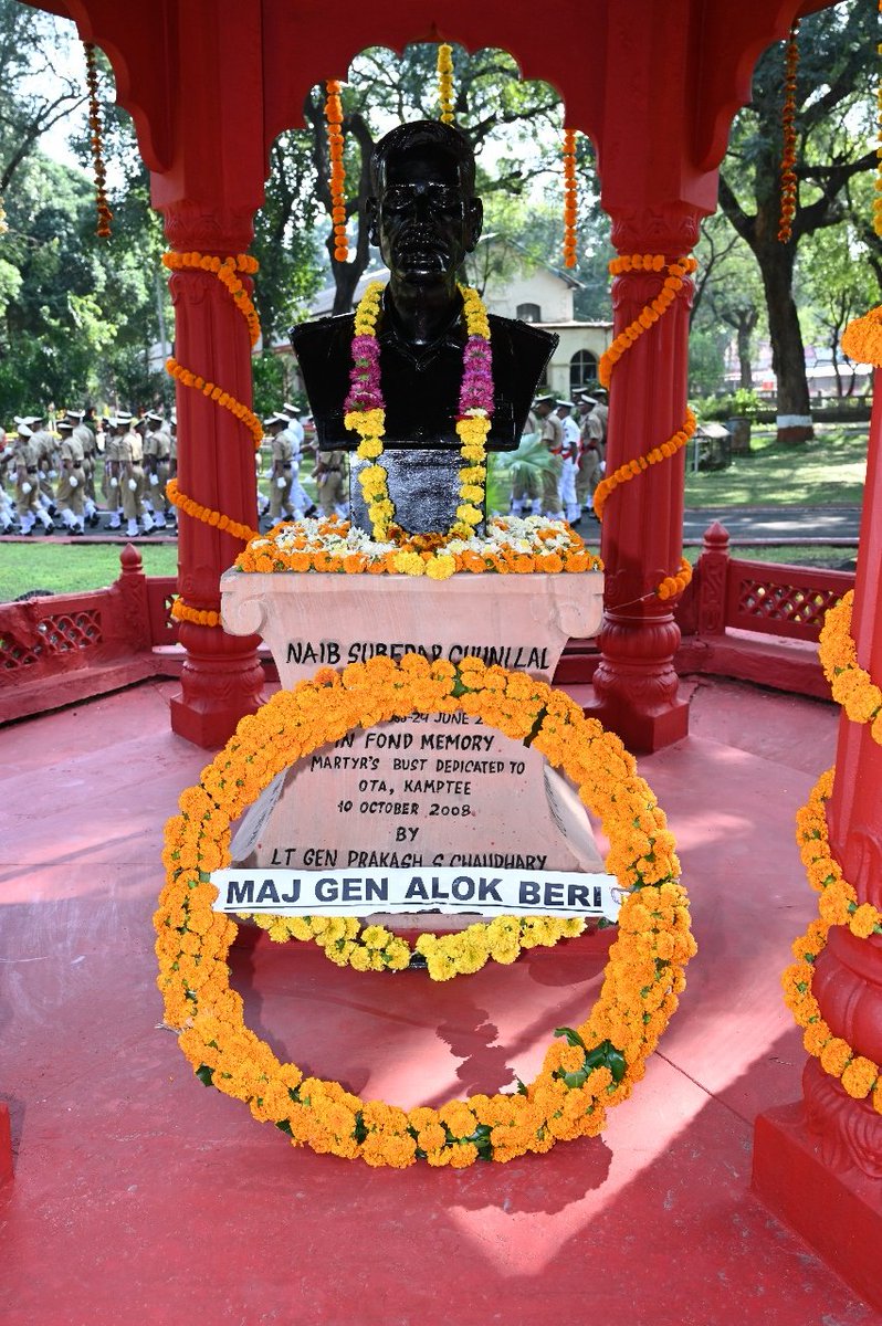NCC_OTA_Kamptee's tweet photo. #NCCOTA (K) remembers its beloved instructor, Naib Subedar Chuni Lal, AC, VrC, SM, who was martyred in the line of duty; by organsing wreath laying ceremony by Commandant in presence of all Staff &amp; Trainees @HQ_DG_NCC @PRODefNgp @SpokespersonMoD @drajaykumar_ias https://t.co/PPXUuLwt3B