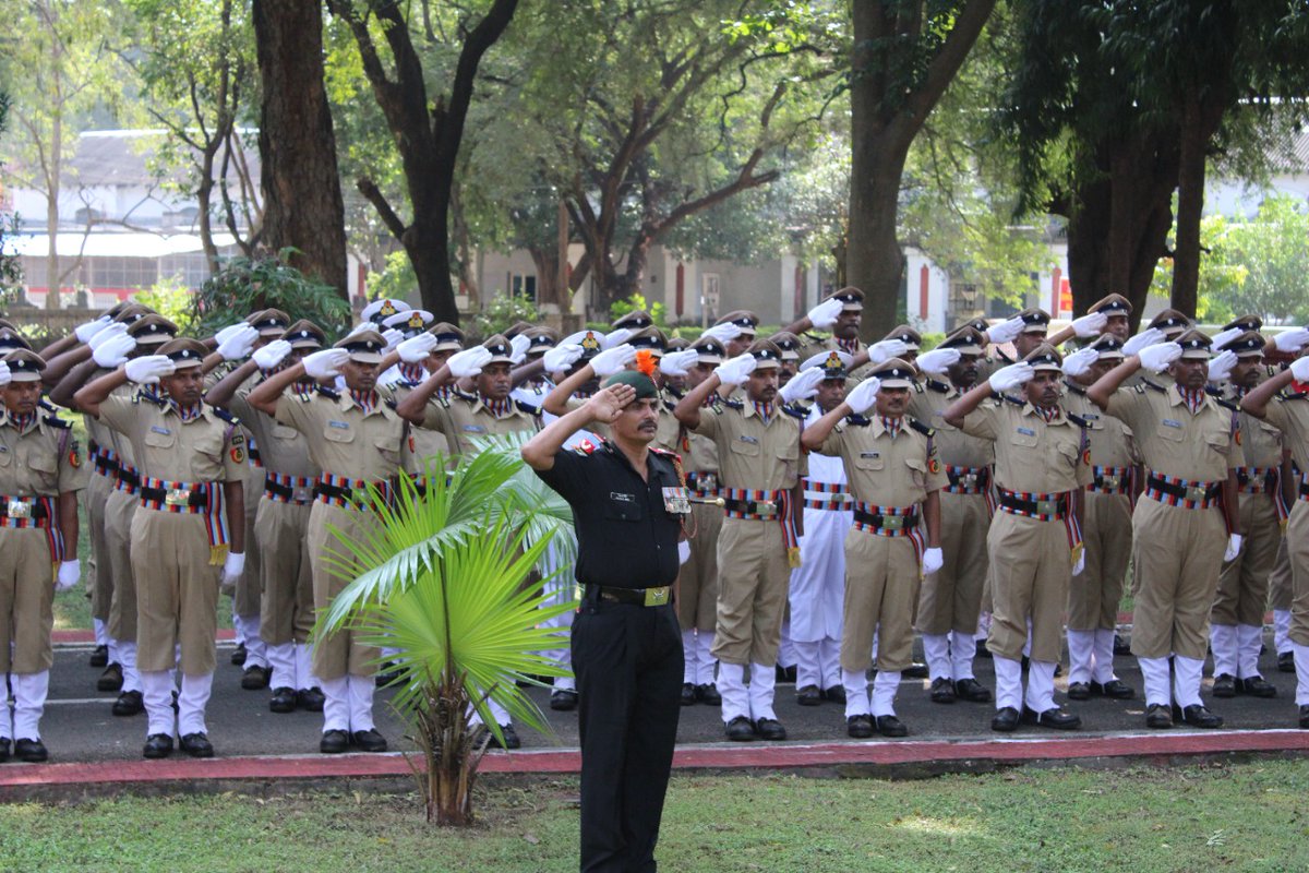 #NCCOTA (K) remembers its beloved instructor, Naib Subedar Chuni Lal, AC, VrC, SM, who was martyred in the line of duty; by organsing wreath laying ceremony by Commandant in presence of all Staff &amp; Trainees <a href="/HQ_DG_NCC/">National Cadet Corps</a> <a href="/PRODefNgp/">PRO Nagpur, Ministry of Defence</a> <a href="/SpokespersonMoD/">Ministry of Defence, Government of India</a> <a href="/drajaykumar_ias/">Ajay Kumar</a>