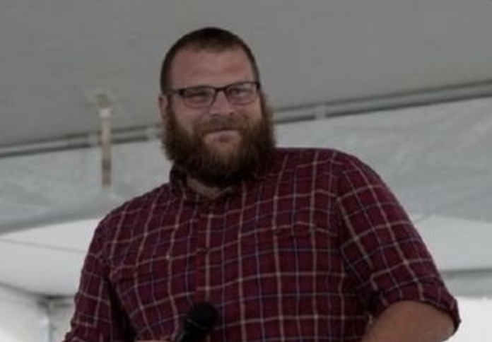 NeighborsTaken's tweet photo. JACOB "JAKE" DUNLAP, 29, of Missoula, Montana, died of COVID on Oct. 12, 2021. 

"...he was a jack of all trades: a mechanic, coin collector, scuba diver, fisherman, Pokémon enthusiasts, tinker, affinity for all things Jeep, &amp; dinosaurs."

https://t.co/BTdJfcdMfj https://t.co/jbObNAXzco