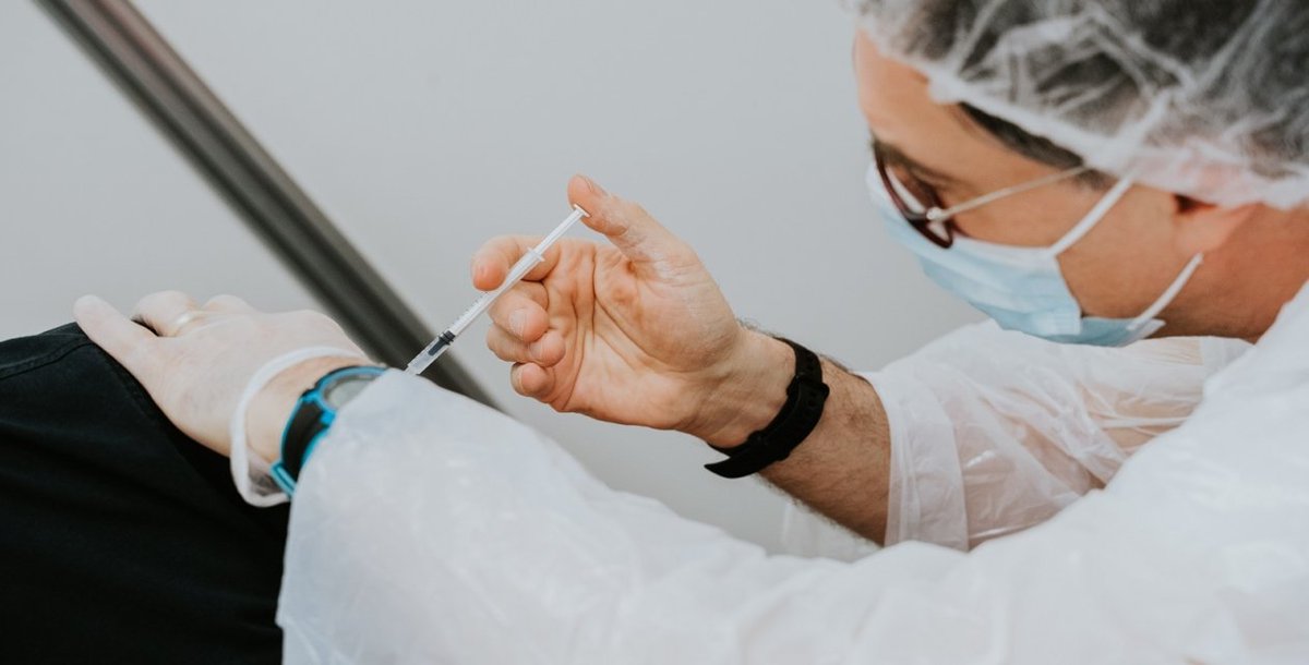 turpaltech's tweet photo. #Vaccination as Key to #Tourism Industry Recovery
↳ Once tourism activities fully restart, the primary travel influence among tourists would be health and safety. 

Read more:
https://t.co/jalX8zmI0o https://t.co/dF3SQoKF0x