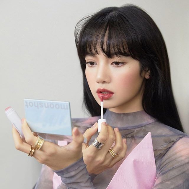 ivyanie3's tweet photo. #Lisa
#BLACKPINK https://t.co/ltRqrBB80N