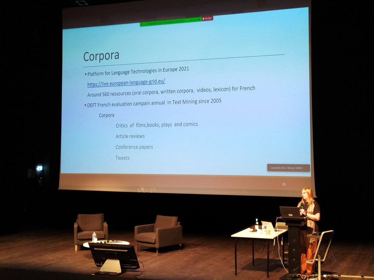 Nadia_YD31's tweet photo. Conférence plénière de B. Daille sur "TAL et Linguistique Outillée" #ONELA2021 https://t.co/iQPJebRgnZ