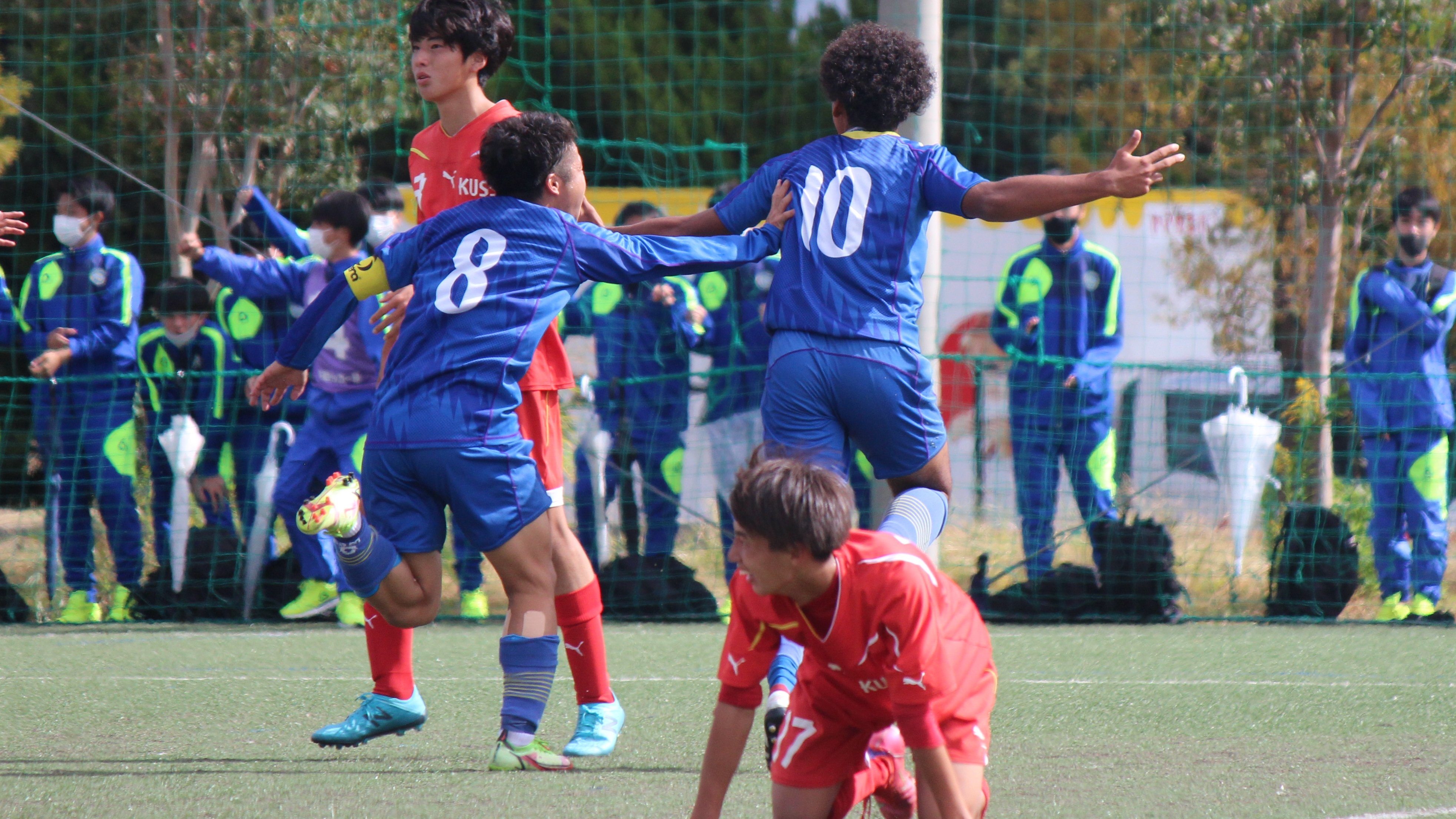 高校サッカードットコム レポート 前回大会準優勝の金光大阪が登場 苦しみながらも終盤の2ゴールで河南を下す 第100回全国高校サッカー選手権大阪予選 21 10 17 5回戦 金光大阪 Vs 河南 T Co Fvtjdxe3ah T Co Fribkkmkmr Twitter