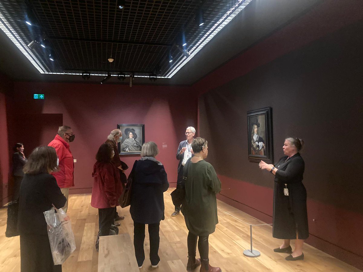 ELipspeaker's tweet photo. It was my absolute pleasure and really fantastic to be doing face to face #Lipspeaking today at @WallaceMuseum for the Frans Hals collection. First time back working in London for a long time.😊 #DeafAccess #HappyProfessional https://t.co/rTq0bDuR1X