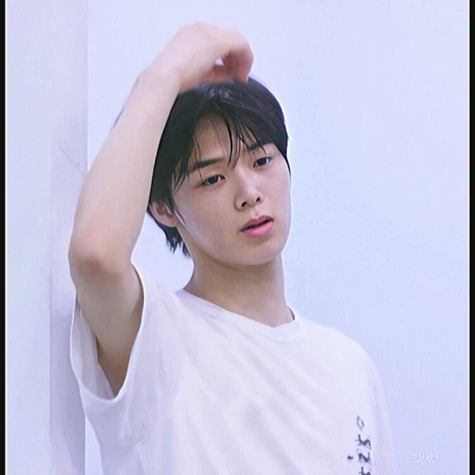 enhyzynxh's tweet photo. Happy 24th birthday my love, we’re all looking forward for your debut! Iloveyouuu <33 #Iland_k #kIland #iland #eggies https://t.co/YOnDincqY1