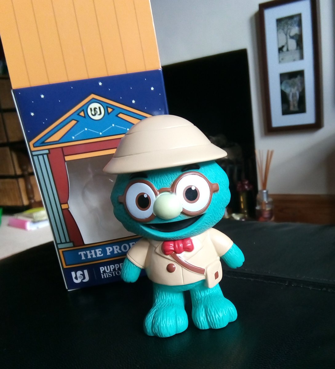 relaxedview_'s tweet image. The Professor is here! I love him so much!!! Let&apos;s strap in! @wearewatcher @shanemadej #theprofessor #puppethistory #puppethistoryart #professormcnasty #acnhhalloween