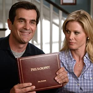 Iammoremylrds's tweet image. nem imagino o quão triste deve ser a vida de alguém que não gosta do phil dunphy