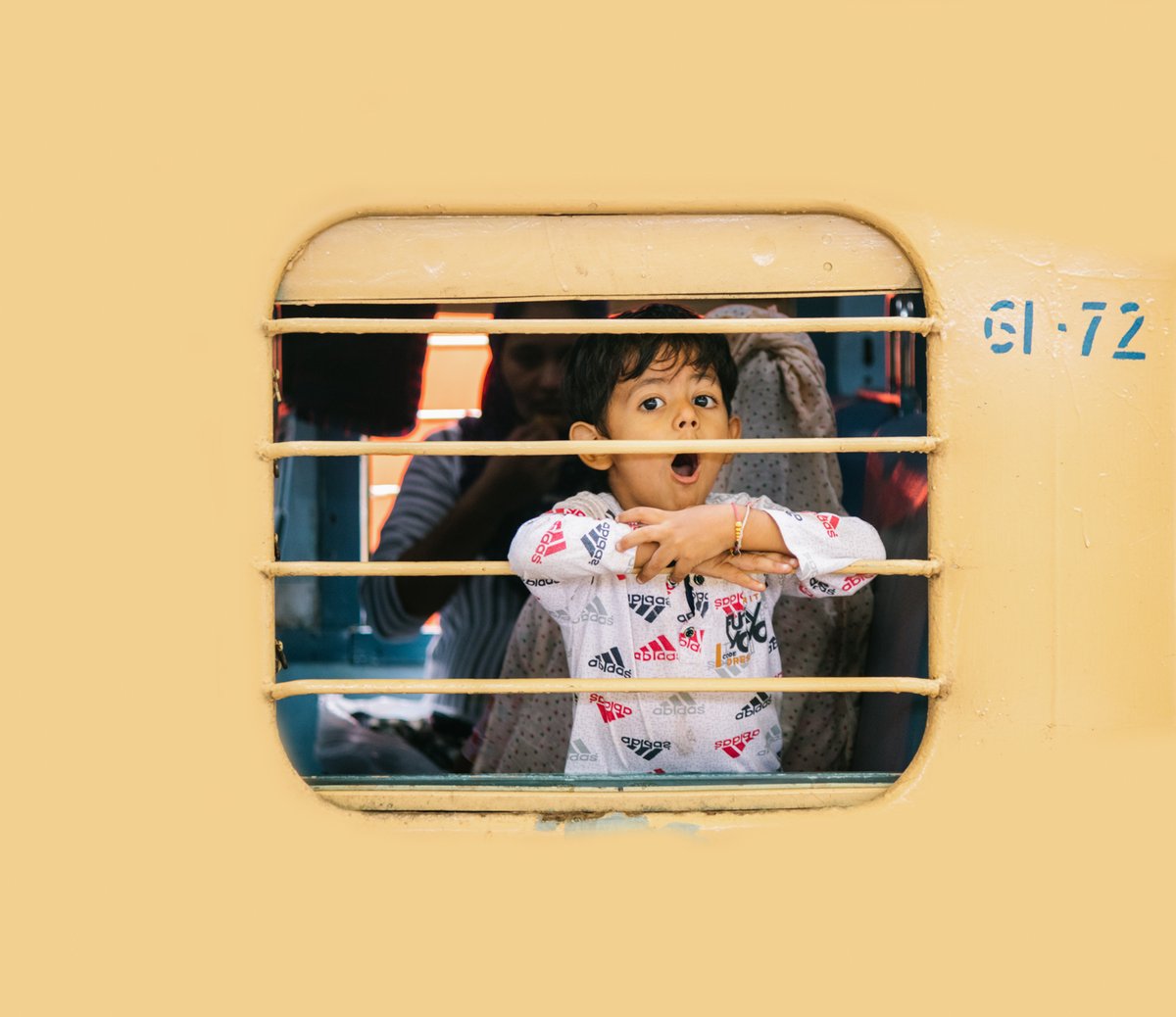 Siddharth4586's tweet image. Guess what ? 😵
Window Stories dropping in next 2 hours. Are you guys excited ??😍

Drop Time: 5 PM CET (8:30 PM IST) 

Let&apos;s go !🚂🪟  

#WindowStories #SiddharthSetia #CollectionDrop #NFTCommunity