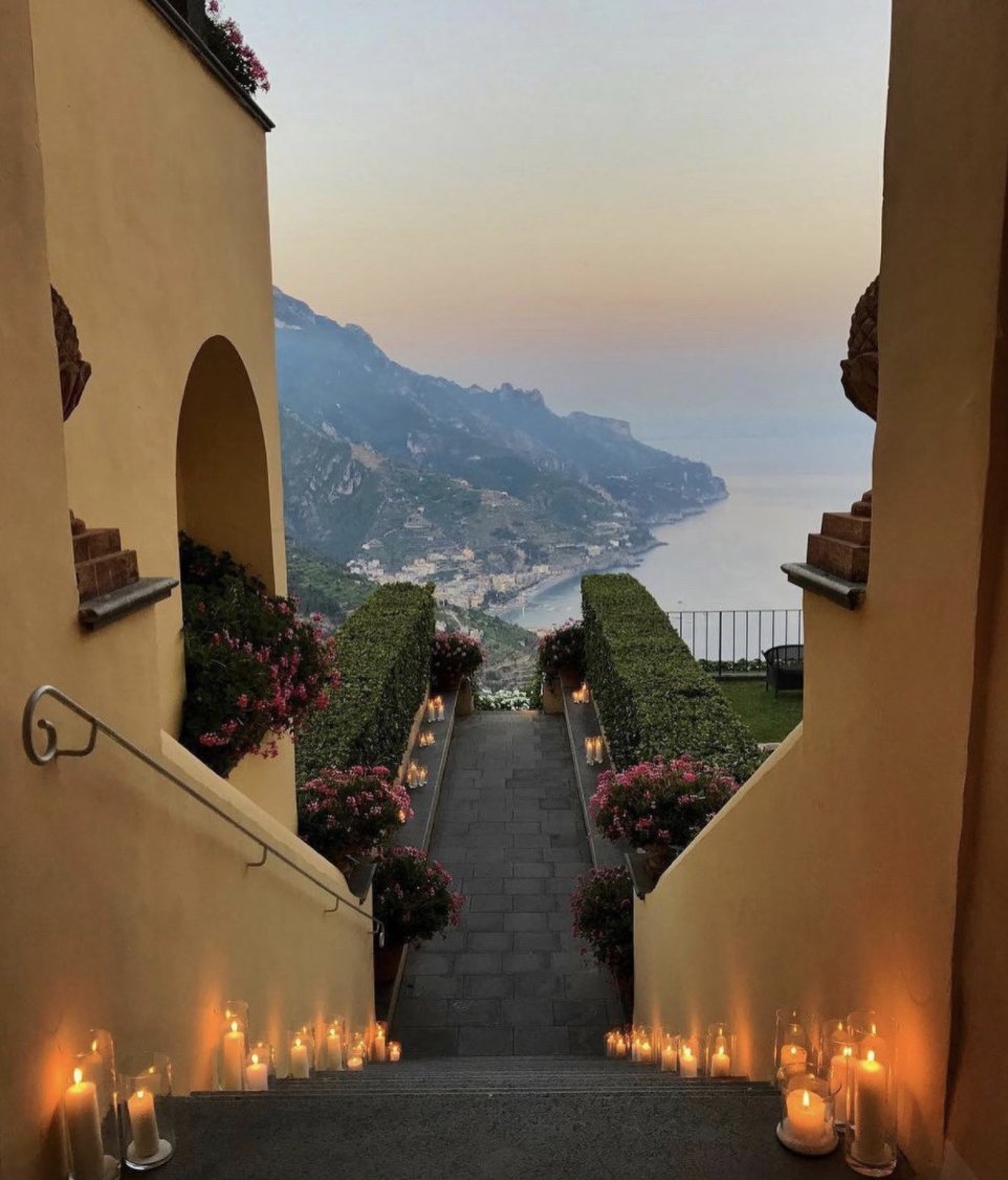 OfficialPLT's tweet photo. Take me here 🍂 ❤️ https://t.co/mLDg7AOsSG